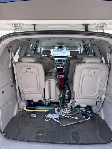 ឡានSsangYong Stavic2019 នៅស្អាតលក់ប្រញាប់ម្ចាស់ប្រើផ្ទាល់(តំលៃចរចាបាន)077730339 /016648811