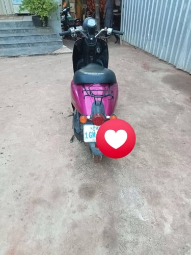 លក់ធូដេកាតគ្រី