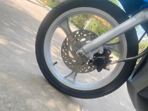 លក់ដូសេរី