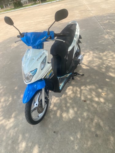 លក់ដូសេរី