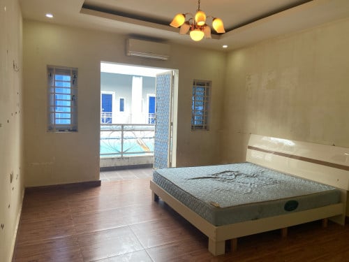 បន្ទប់ជួល