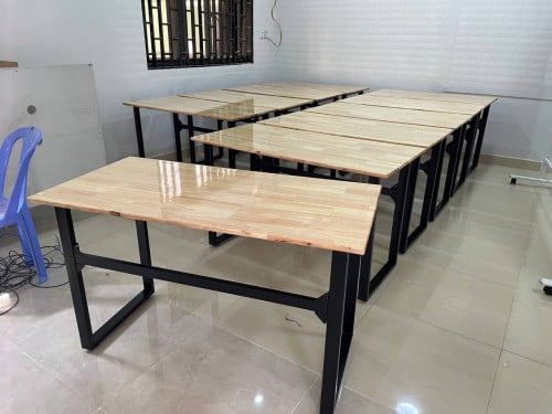 តុធ្វេីការ ក្ដារកៅស៊ូ
