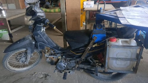 រម៉ក់លក់