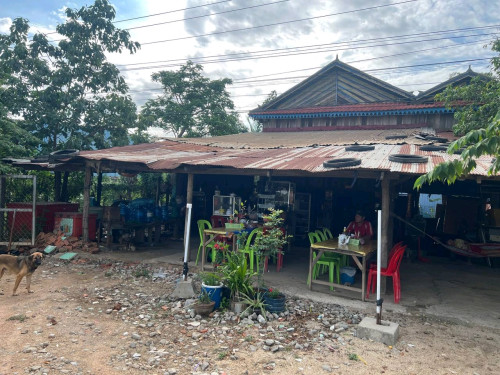 ដីលក់មានផ្ទះសម្រាប់