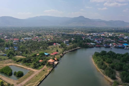 ដីកំពតជាប់ព្រែក សង្កាត់អណ្ដូងខ្មែរ ក្រុងកំពត 1 ម៉ែត្រការ៉េ
