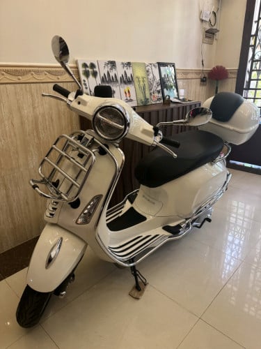 លក់ម៉ូតូជិះផ្ទាល់ខ្លួន