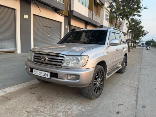 ឡានលក់បន្ទាន់