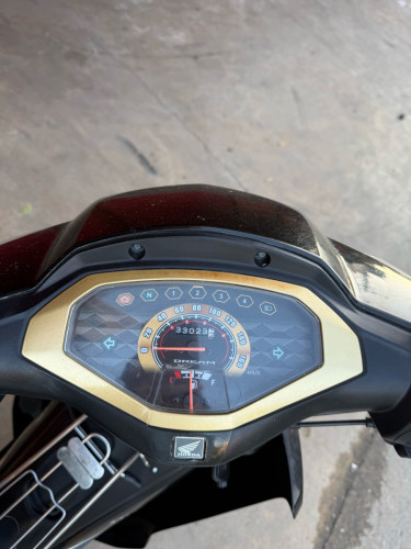 សង់023 សំនុំហ្សីន