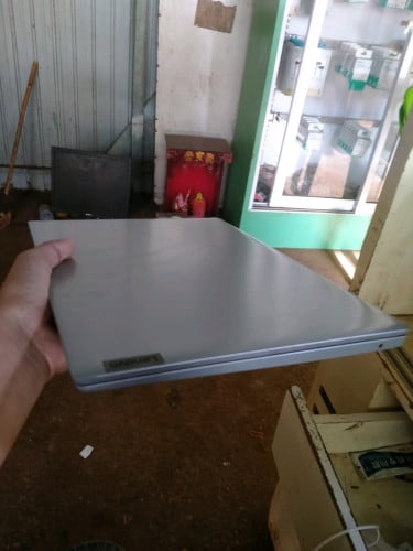 ល្អប្រេីរថ្មកាន់ 081920444