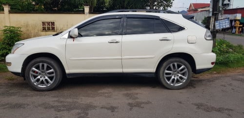 រថយន្តជួលជា ខែនិងថ្ញៃ0963608683📞🚙🚗