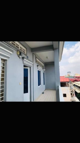 ផ្ទះអ៊ំនៅមាន1បន្ទប់ ជាន់ទី1ក្មួយៗ