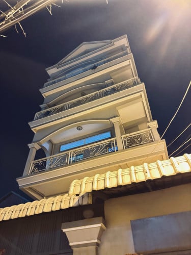 ផ្ទះអ៊ំនៅមាន1បន្ទប់ ជាន់ទី1ក្មួយៗ