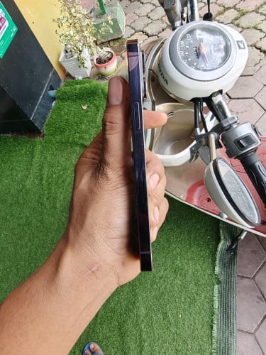 លក់ 14 pro max ZA ប្តូអេក្រង់សុីន