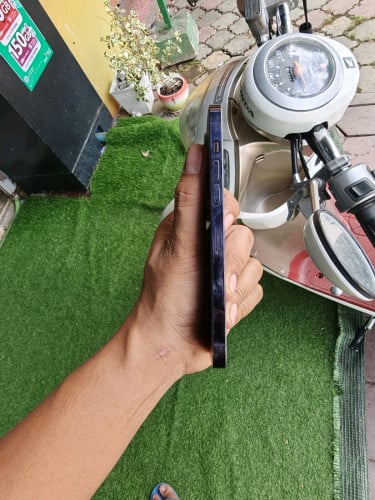 លក់ 14 pro max ZA ប្តូអេក្រង់សុីន
