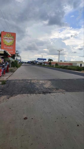 ផ្ទះលក់ តម្លៃ 19មុឺន ចរចា មានបន្ទប់ជួល 10បន្ទប់ សាច់ដី 10x67m