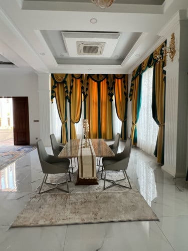 ផ្ទះវីឡាឡោលក្បែរអុីអន2សម្រាប់ជួល