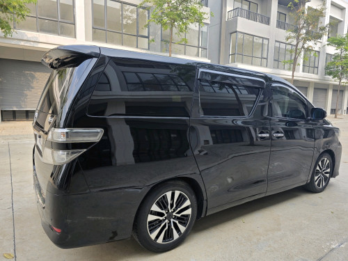 ម្ចាស់ដើមផ្ទាល់ ឆ្នាំ 2011 Up 2015 Alphard