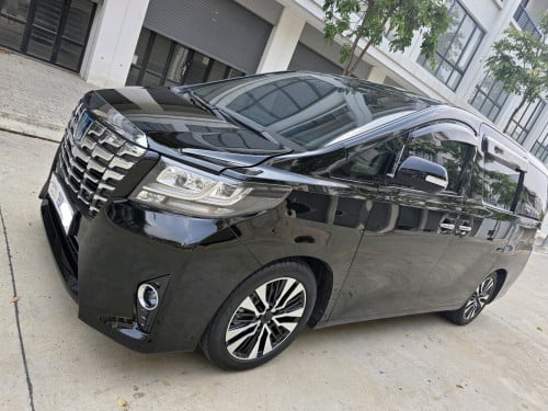 ម្ចាស់ដើមផ្ទាល់ ឆ្នាំ 2011 Up 2015 Alphard