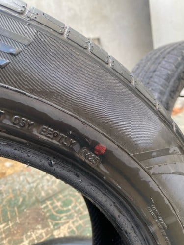 សំបក 235/60/R18