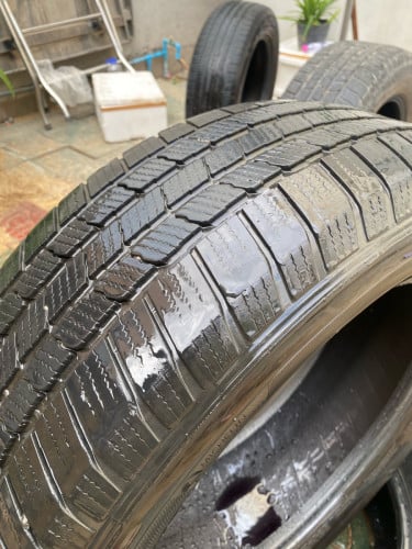 សំបក 235/60/R18