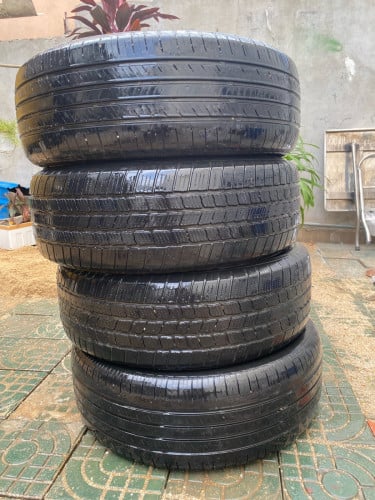 សំបក 235/60/R18