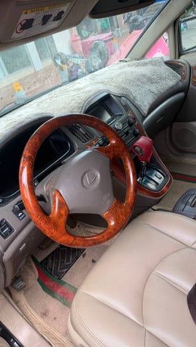 ឡានលក់តម្លៃល្អលក់4500$