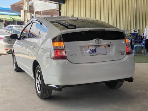 #តំលៃរៀបចំ 9700$ បូកការធានា៦ខែ🎯អេតាថ្មីណាស់ ស្លាកលេខខ្ពស់ PP 2BM Prius 2004 Full Option