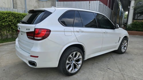 លក់ BMW X5 ឆ្នាំ2014 ម៉ាស៊ូត