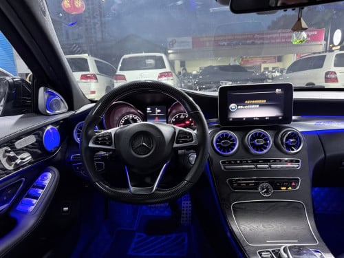 奔驰C Benz-C300 AMG