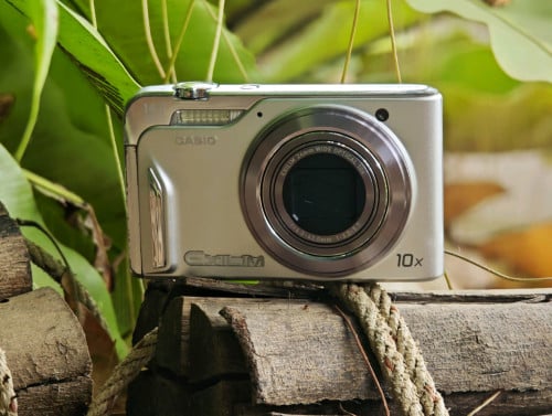 លក់ Camera Casio Exilim EX-H15