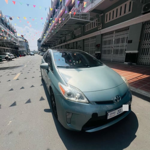 រថយន្តសម្រាប់ជួល car for rent 车子出租 ជួលជាថ្ងៃ ខែ ឆ្នាំ