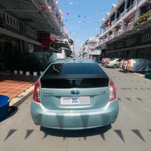 រថយន្តសម្រាប់ជួល car for rent 车子出租 ជួលជាថ្ងៃ ខែ ឆ្នាំ