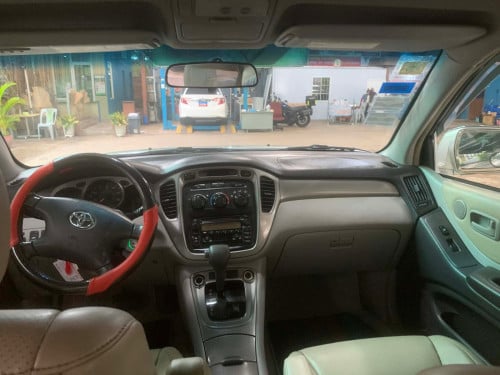ឡានលក់ Highlander 03 v6 ឡានថ្មី