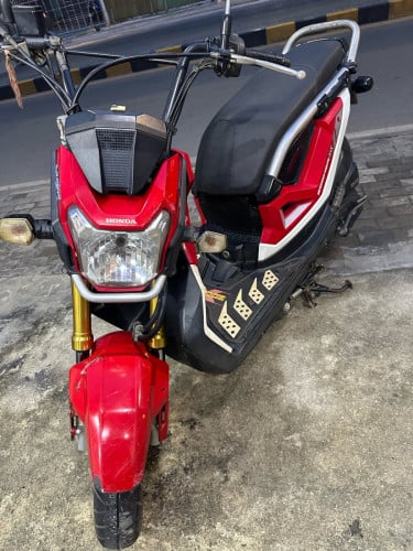 លក់Honda zoomer