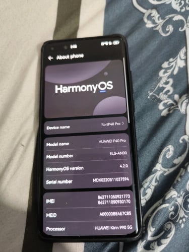 ចង់លក់ huawei p40 pro ប្រើស្រួលគ្មានបញ្ហាអ្វីទេអុចអេក្រង់បន្តិចដូចរូប