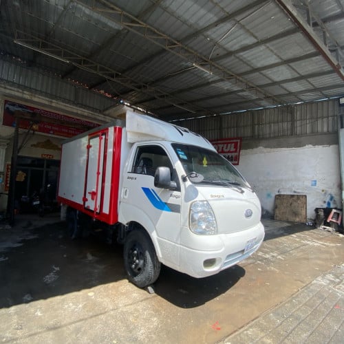 ឡានលក់ Kia Bongo III 2005