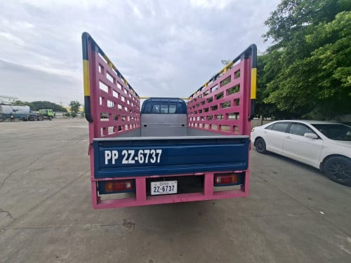 ឡានលក់ Kia Frontier ឆ្នាំ03