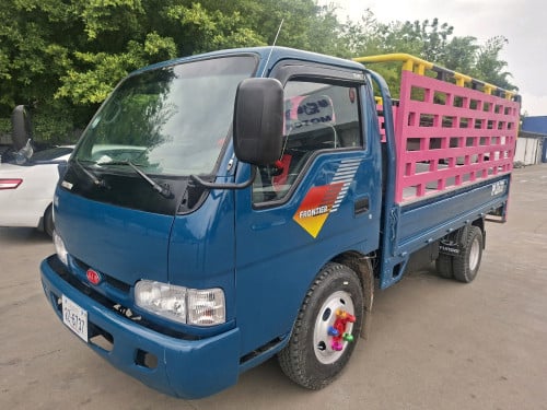 ឡានលក់ Kia Frontier ឆ្នាំ03