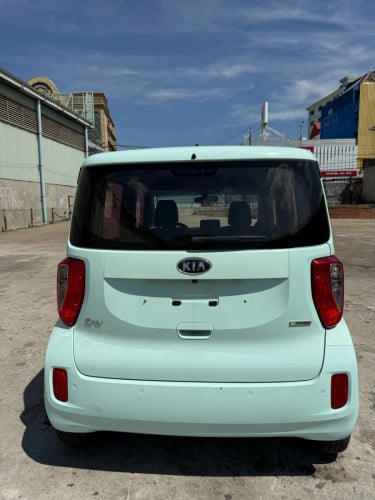 សាំង ហ្គាស Kia Ray 2012 LPG key ឡានស្អាត អត់បុកប៉ះ អត់ច្រេះ បង់រំលស់ងាយៗ ធានា ២ ខែ