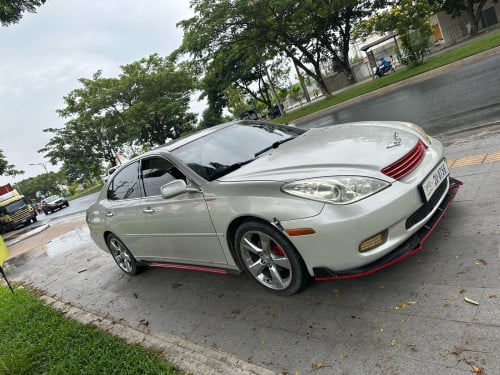 លក់Lexus ES300/V6/02ឡានស្អាត