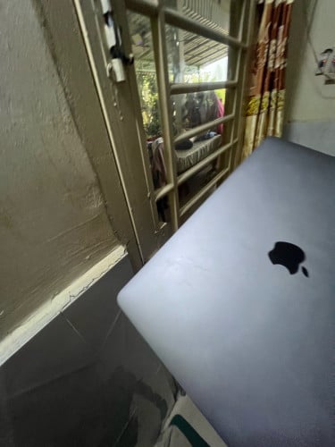 លក់MacBook