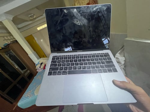 លក់MacBook