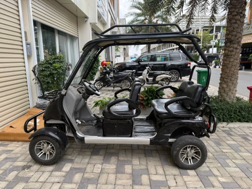 ឡានអាគុយ Q8 ម៉ូទ័រ 2500W ទើបដាក់អាគុយលីចូម 65V 45A ហើយ ជិះបានចន្លោះ 40-50Km