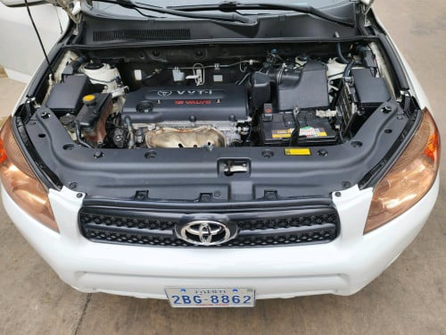 លក់RAV4 ឆ្នាំ06ប៉ុង១.រំលោះសុទ្ធរឺវ៉ៃដូរបាន.គ្រប់សារីនឹងខេត្ត