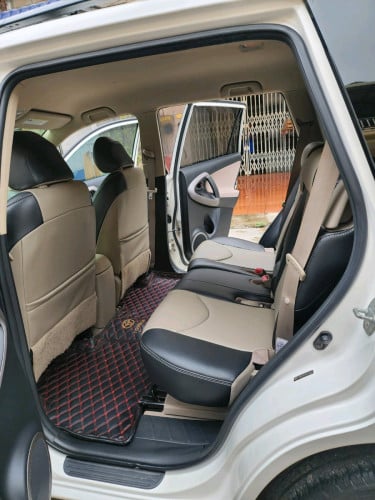 លក់RAV4 ឆ្នាំ06ប៉ុង១.រំលោះសុទ្ធរឺវ៉ៃដូរបាន.គ្រប់សារីនឹងខេត្ត