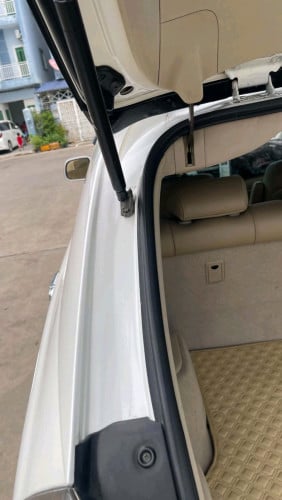 ឡានលក់ RX330