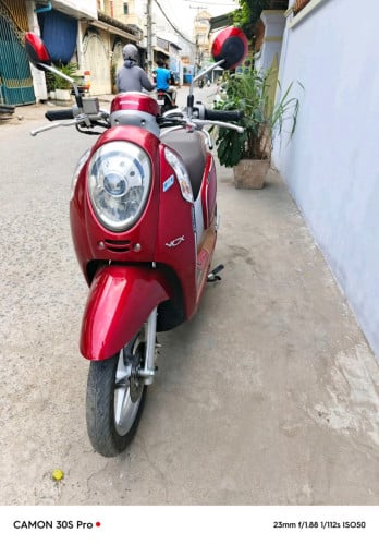 ម៉ូតូScoopyi 014លក់800$មានពន្ធ