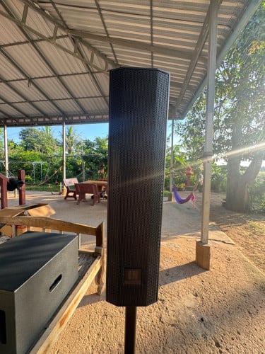 លក់ Speaker ម៉ាក IN cs840 pro មួយទឹក99%ទើបប្រើបានពីរបីដងតម្លៃថ្មី 299$ លក់វិញ250$ចចារ