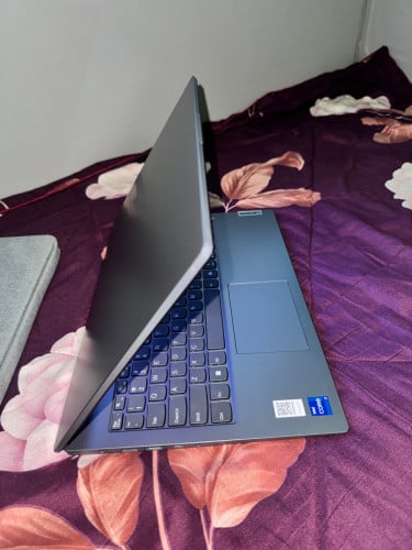 ⚡Lenovo V15 G5  i7-13620H RAM 16G DDR5 5600 Nvme 512G