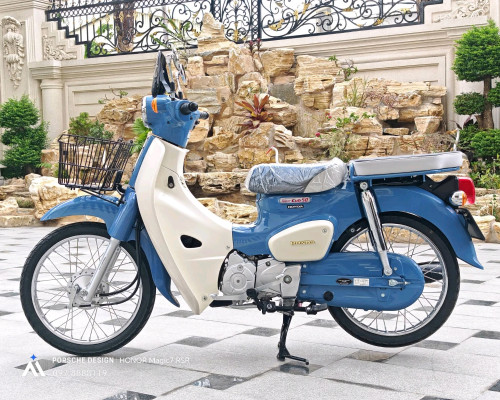 ជប៉ុន🎌Honda Super Cub 50 Final Edition ផលិតចំនួនមានកំណត់ ១ទឹកនៅសុំណុំក្បែរថ្មីដូចបកកេះ ក្រដាស់ពន្ធ